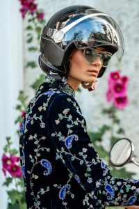 Beatrice von Treskow wunderschön bestickt