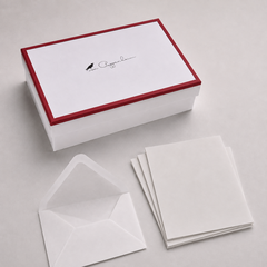 Box mit Büttenbögen und Kuverts
